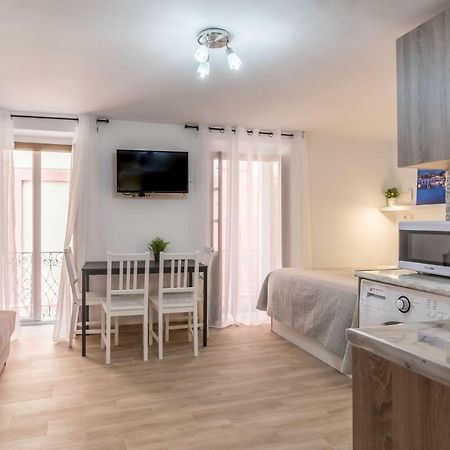 Sagasta Apartamento En Pleno Centro De Sevilla Buitenkant foto